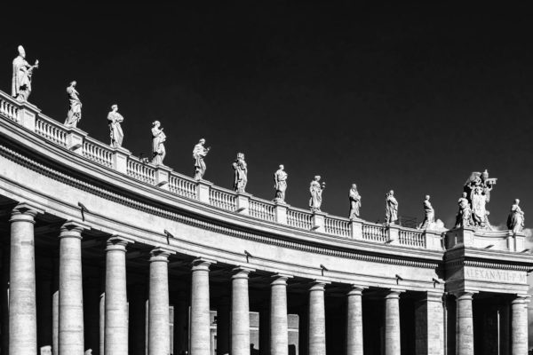 Colonnato del Bernini a San Pietro